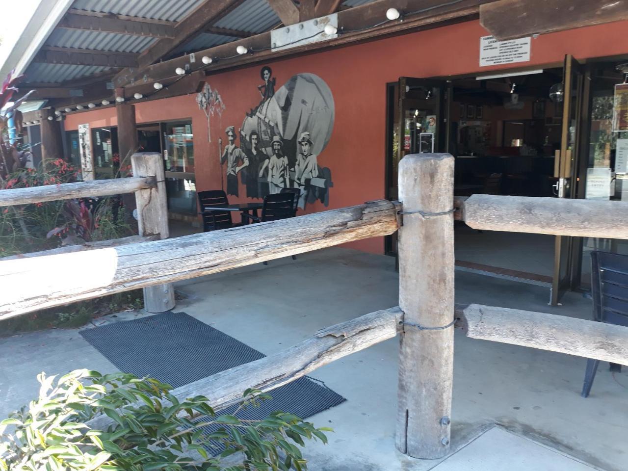Speewah Country Tavern Exterior photo